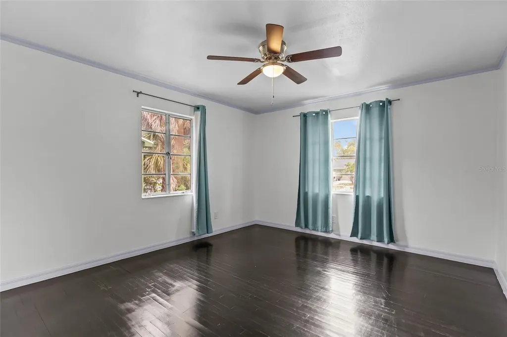 2450 49th Street S St Petersburg FL 33711