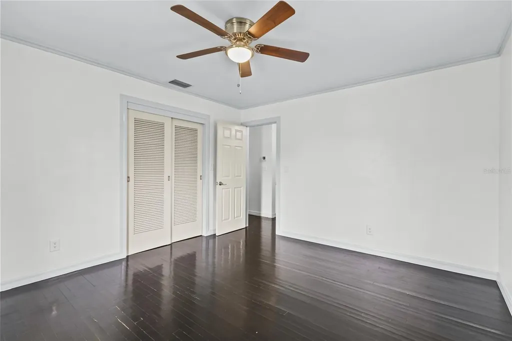 2450 49th Street S St Petersburg FL 33711