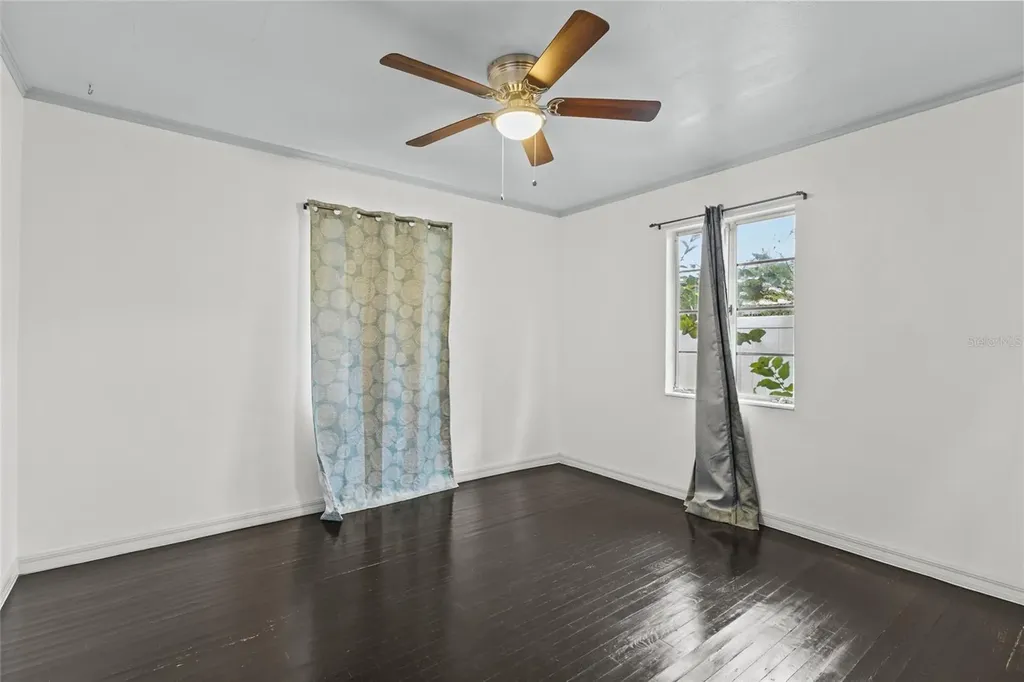 2450 49th Street S St Petersburg FL 33711