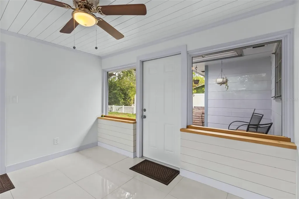 2450 49th Street S St Petersburg FL 33711
