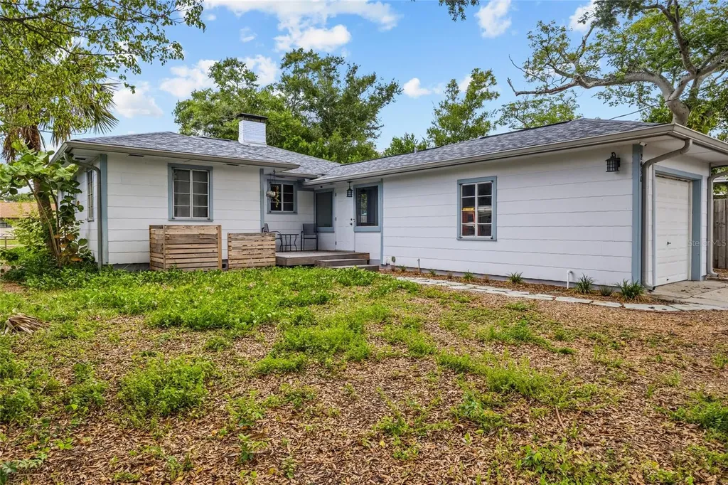 2450 49th Street S St Petersburg FL 33711