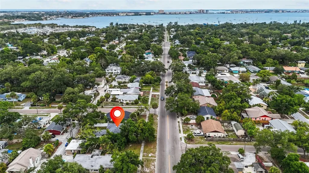 2450 49th Street S St Petersburg FL 33711