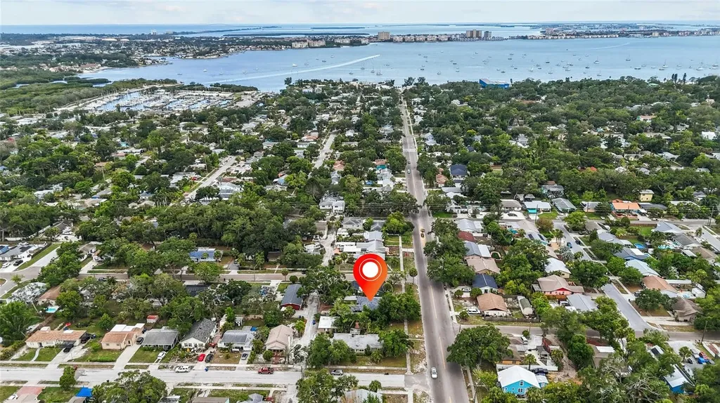 2450 49th Street S St Petersburg FL 33711