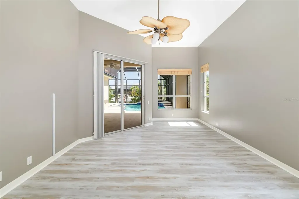 4770 Mainsail Drive Bradenton FL 34208