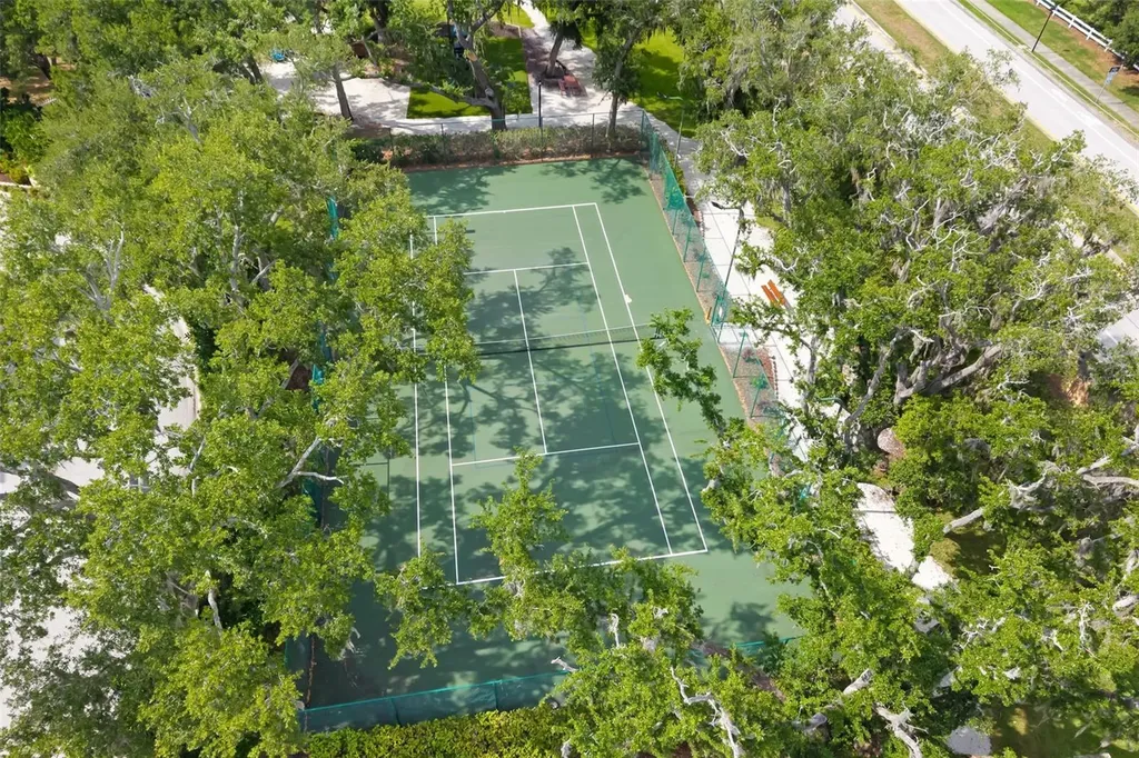 4770 Mainsail Drive Bradenton FL 34208