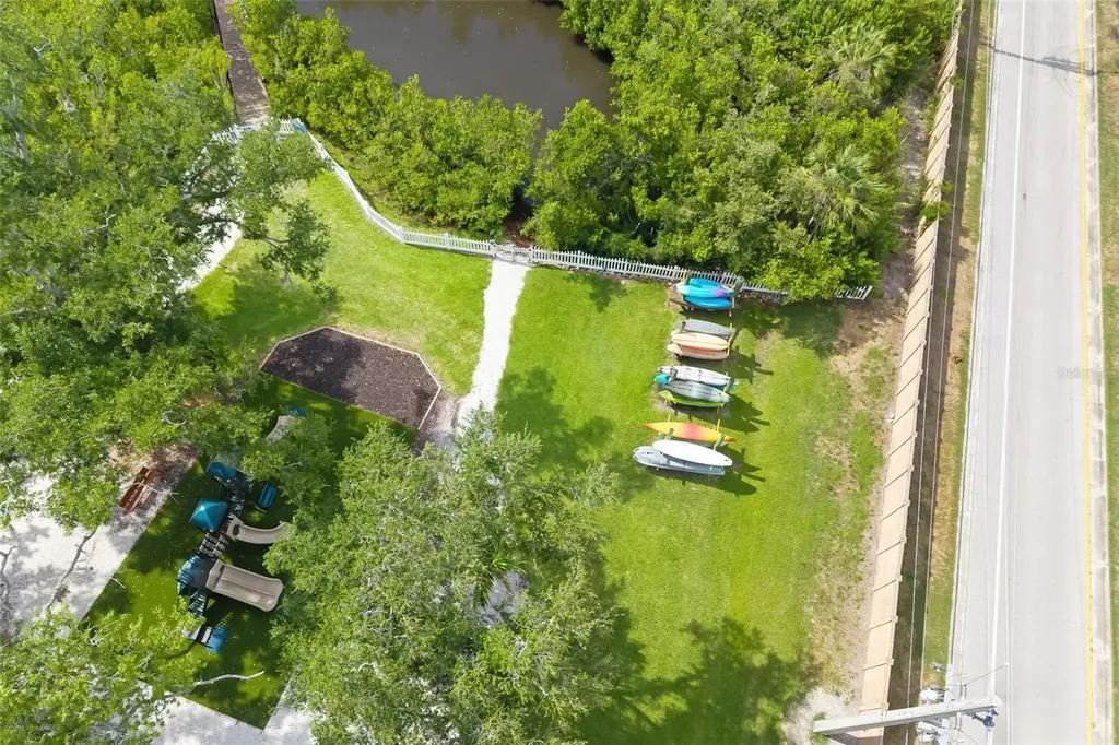 4770 Mainsail Drive Bradenton FL 34208