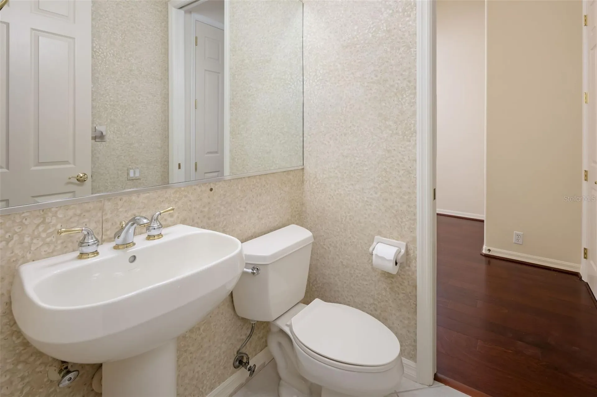 4770 Mainsail Drive Bradenton FL 34208