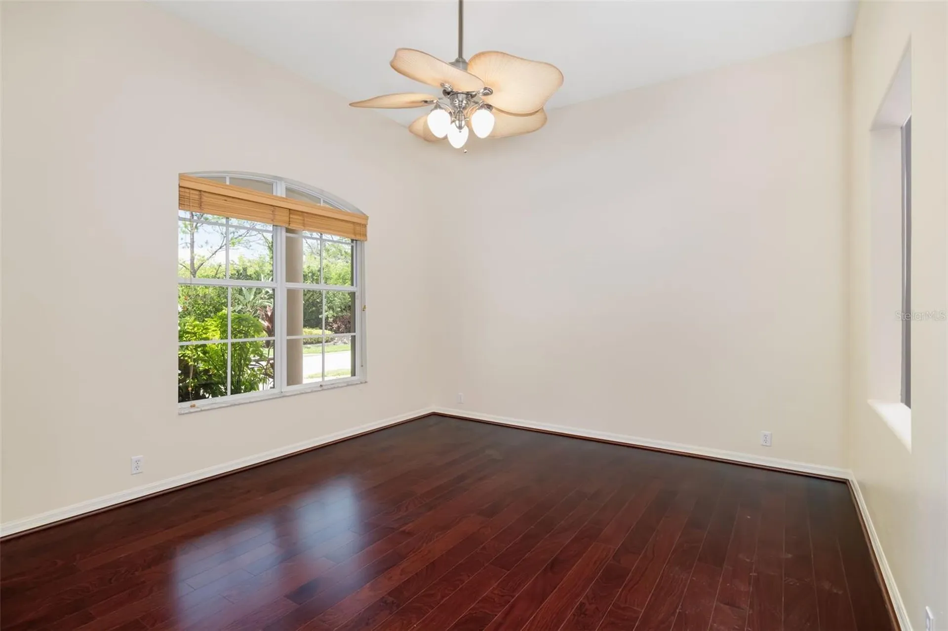 4770 Mainsail Drive Bradenton FL 34208
