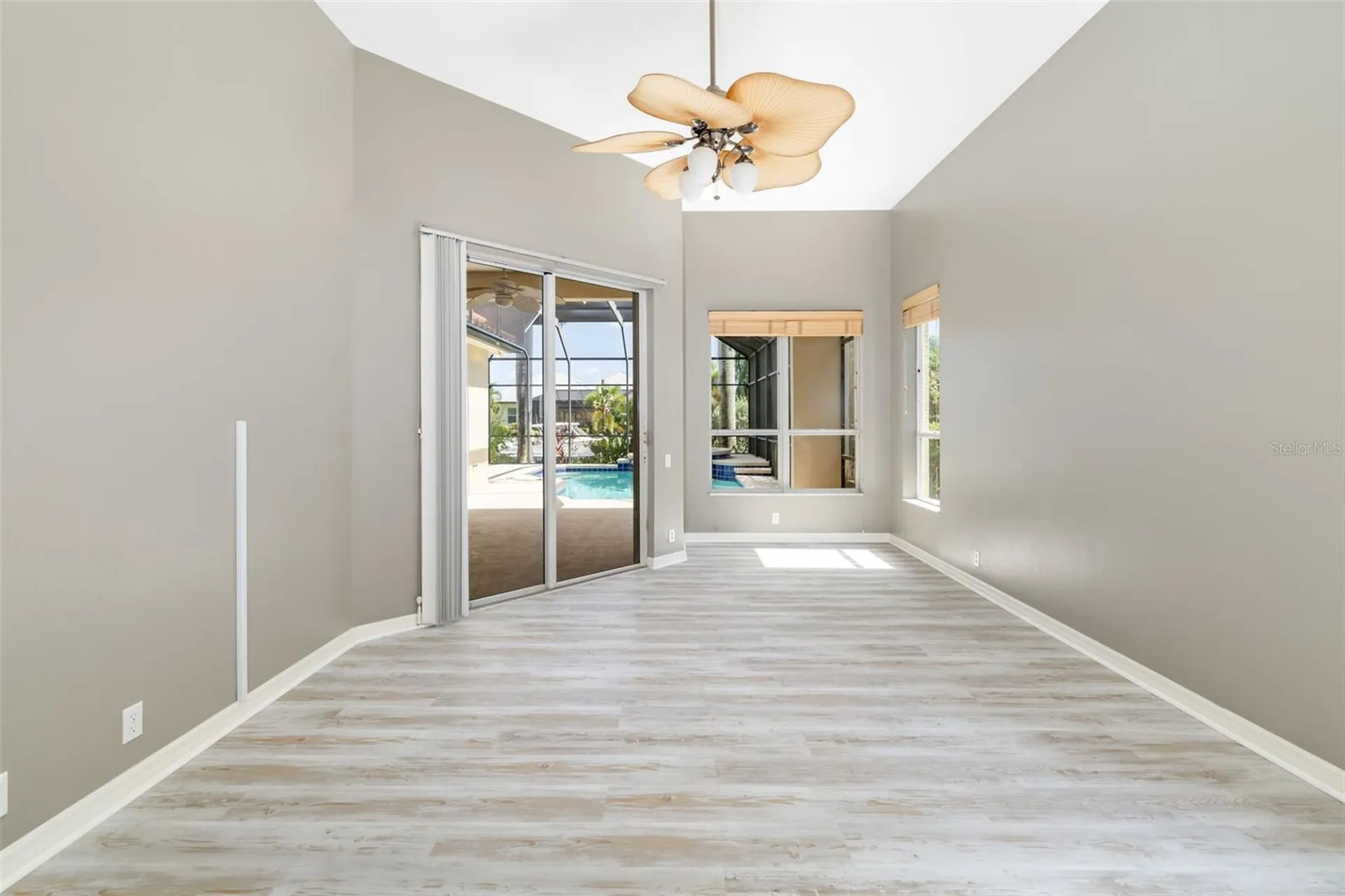 4770 Mainsail Drive Bradenton FL 34208