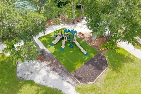 4770 Mainsail Drive Bradenton FL 34208