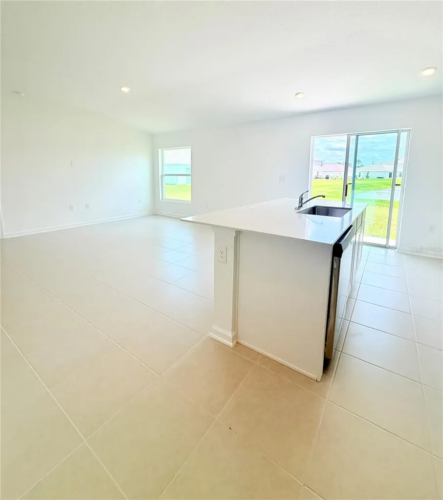 5135 Magnolia Drive Daytona Beach FL 32124