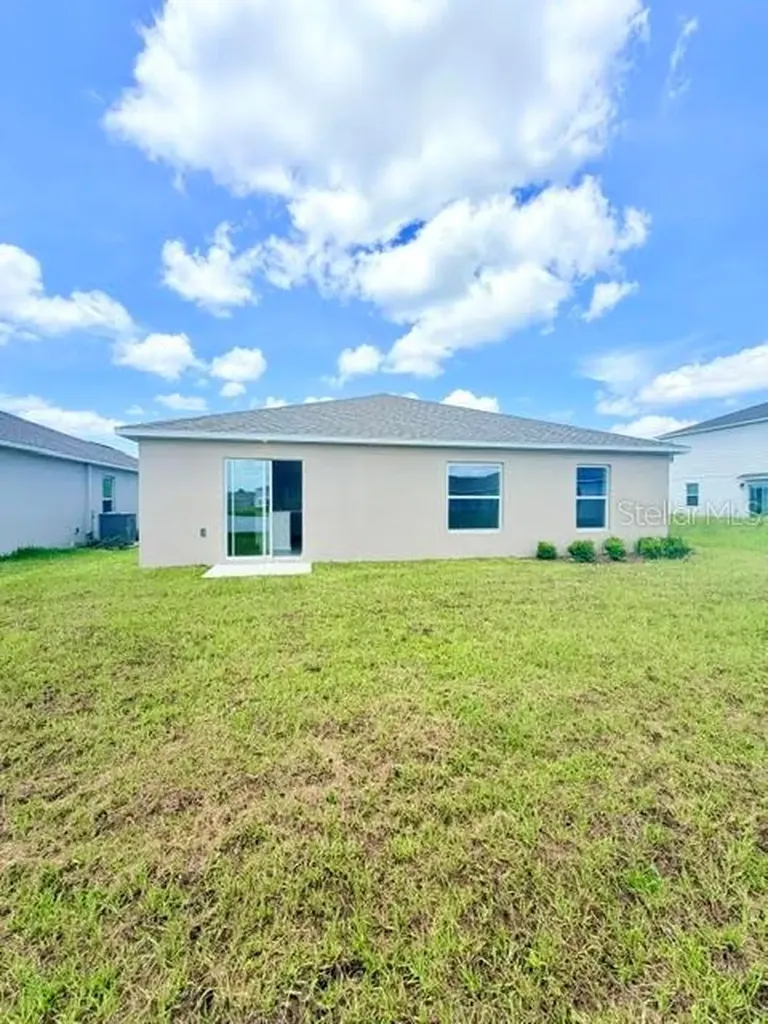 5135 Magnolia Drive Daytona Beach FL 32124