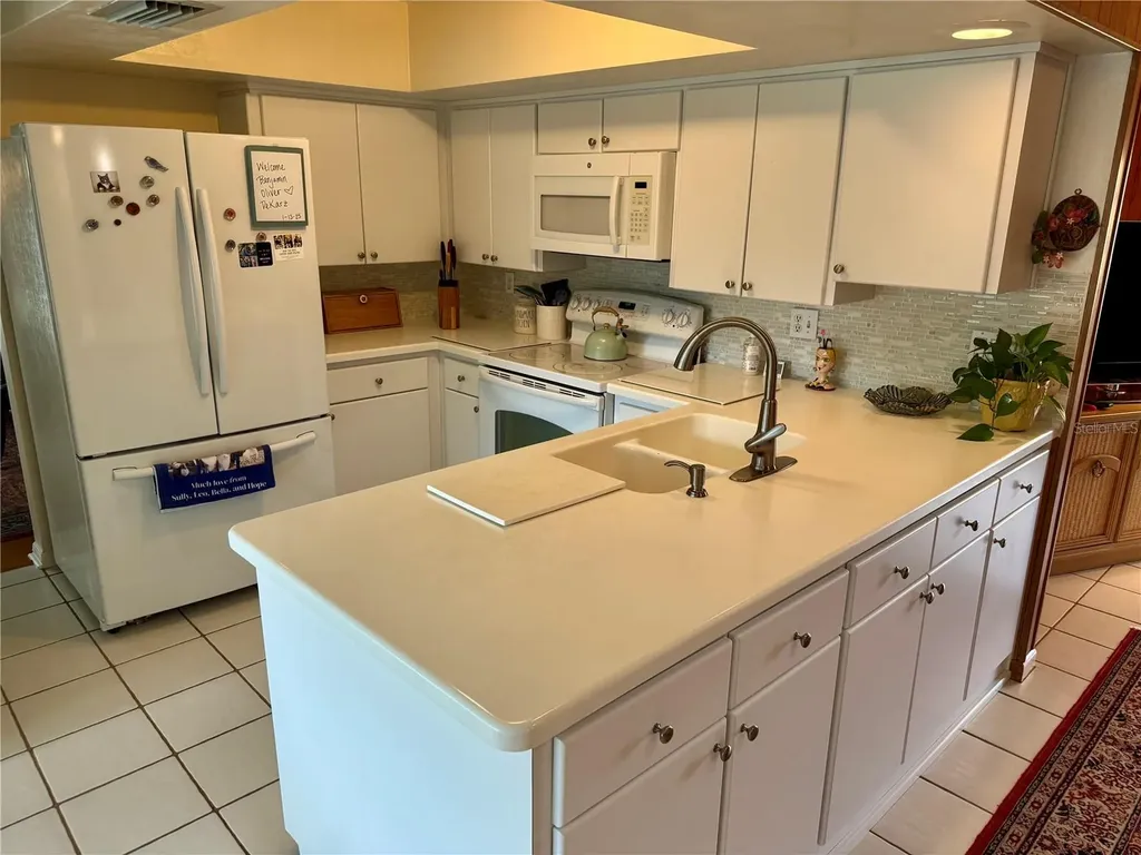 1853 Paradise Lane Clearwater FL 33756