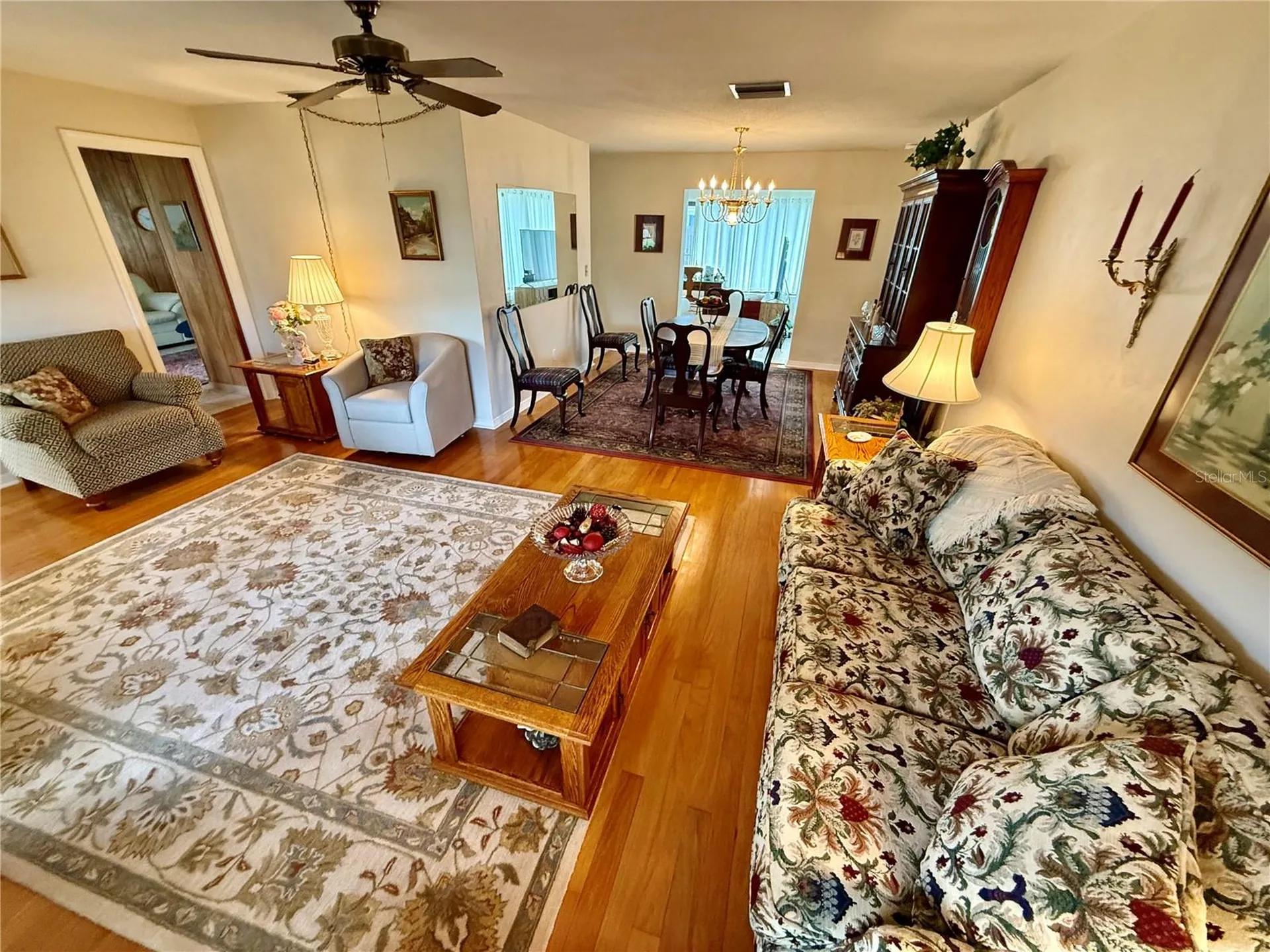 1853 Paradise Lane Clearwater FL 33756