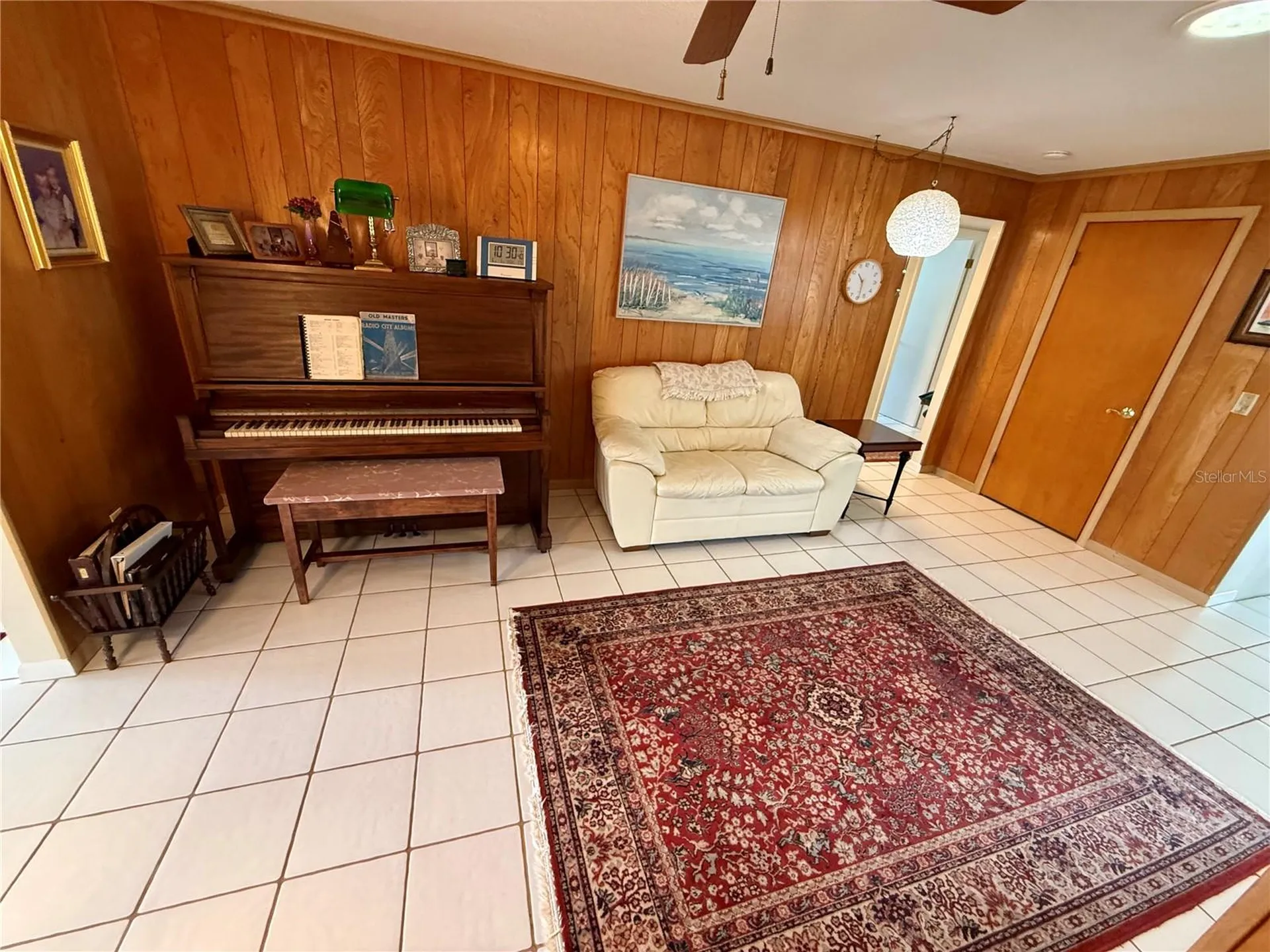 1853 Paradise Lane Clearwater FL 33756