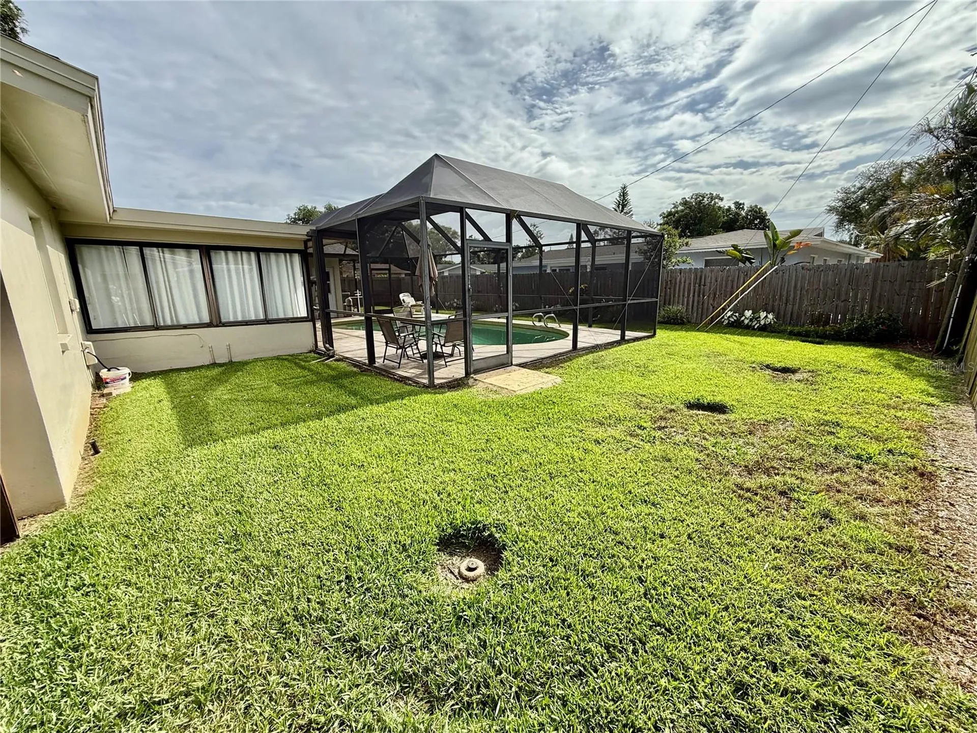 1853 Paradise Lane Clearwater FL 33756