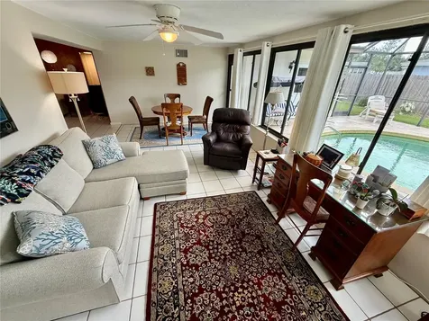 1853 Paradise Lane Clearwater FL 33756