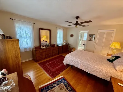 1853 Paradise Lane Clearwater FL 33756