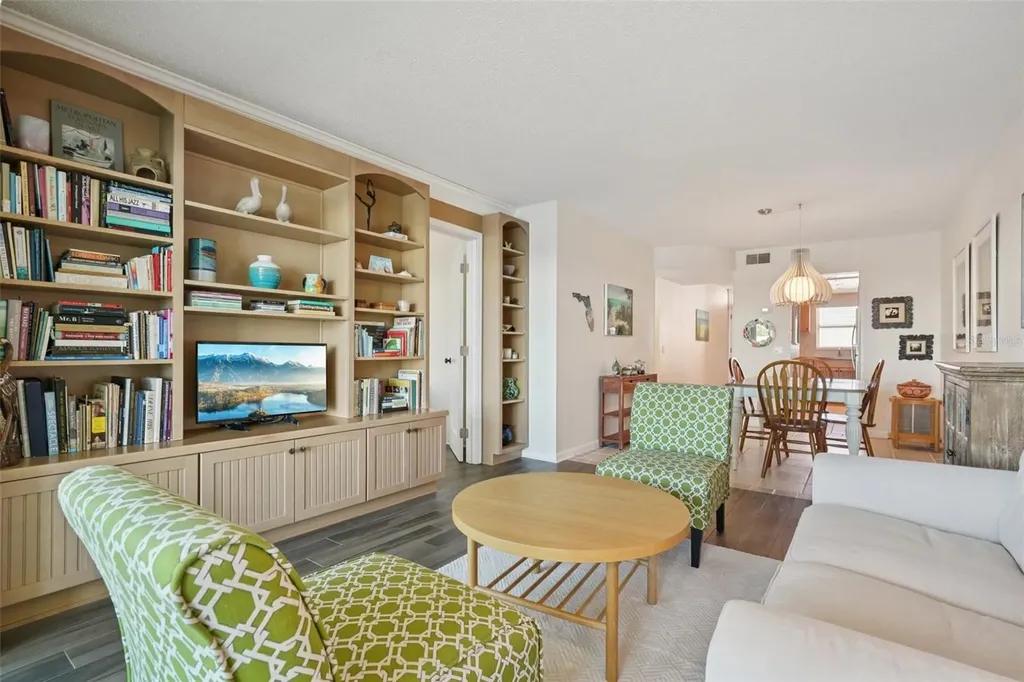 1847 Shore Drive S South Pasadena FL 33707