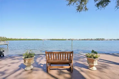 1847 Shore Drive S South Pasadena FL 33707