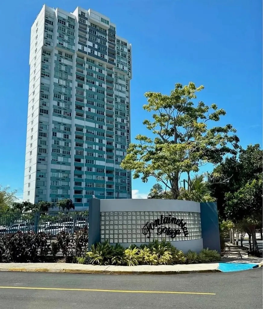 3013 Alejandrino Avenue Guaynabo PR 00969