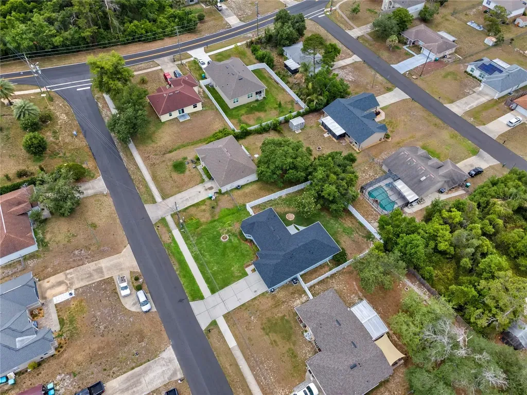 714 W 9th Street Deltona FL 32725