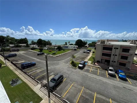 Cala De Hucares C-311 Naguabo PR 00718