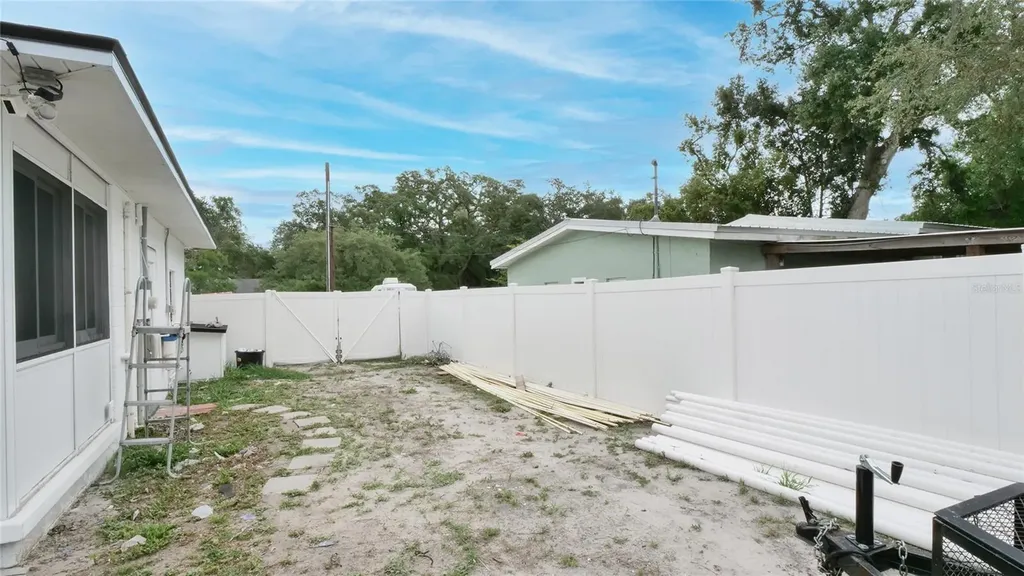 9708 Forest Hills Drive Tampa FL 33612