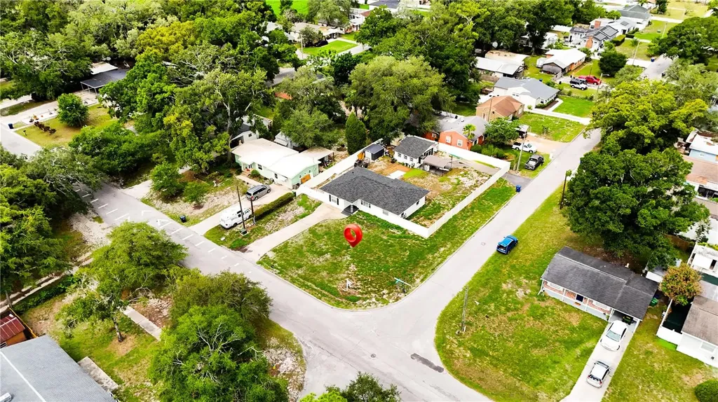 9708 Forest Hills Drive Tampa FL 33612