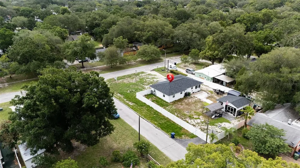 9708 Forest Hills Drive Tampa FL 33612