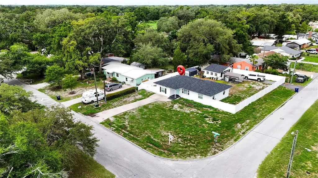 9708 Forest Hills Drive Tampa FL 33612