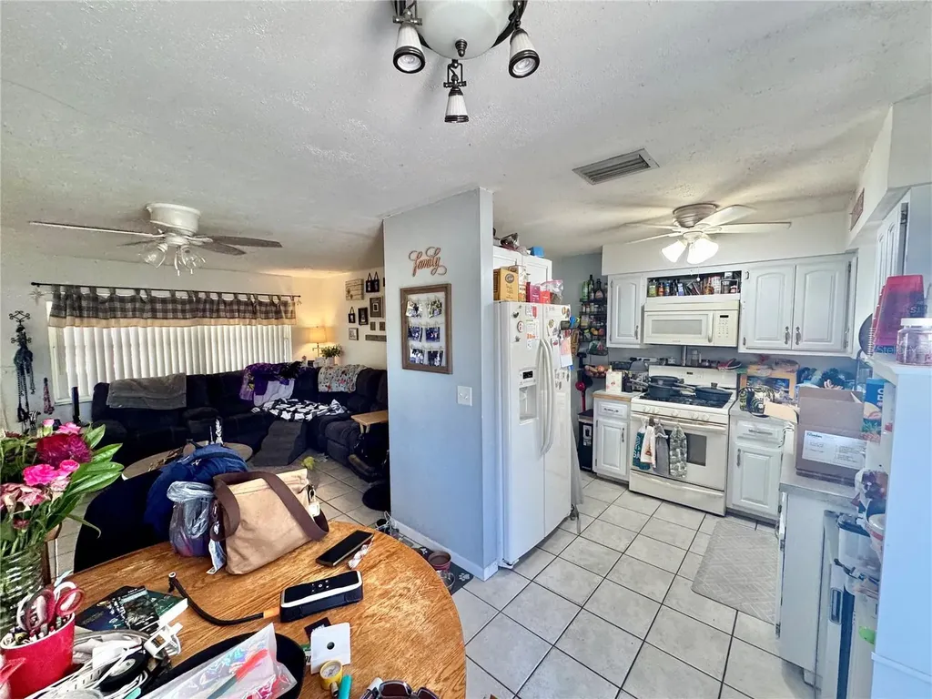 1406 Pineapple Lane Clearwater FL 33759
