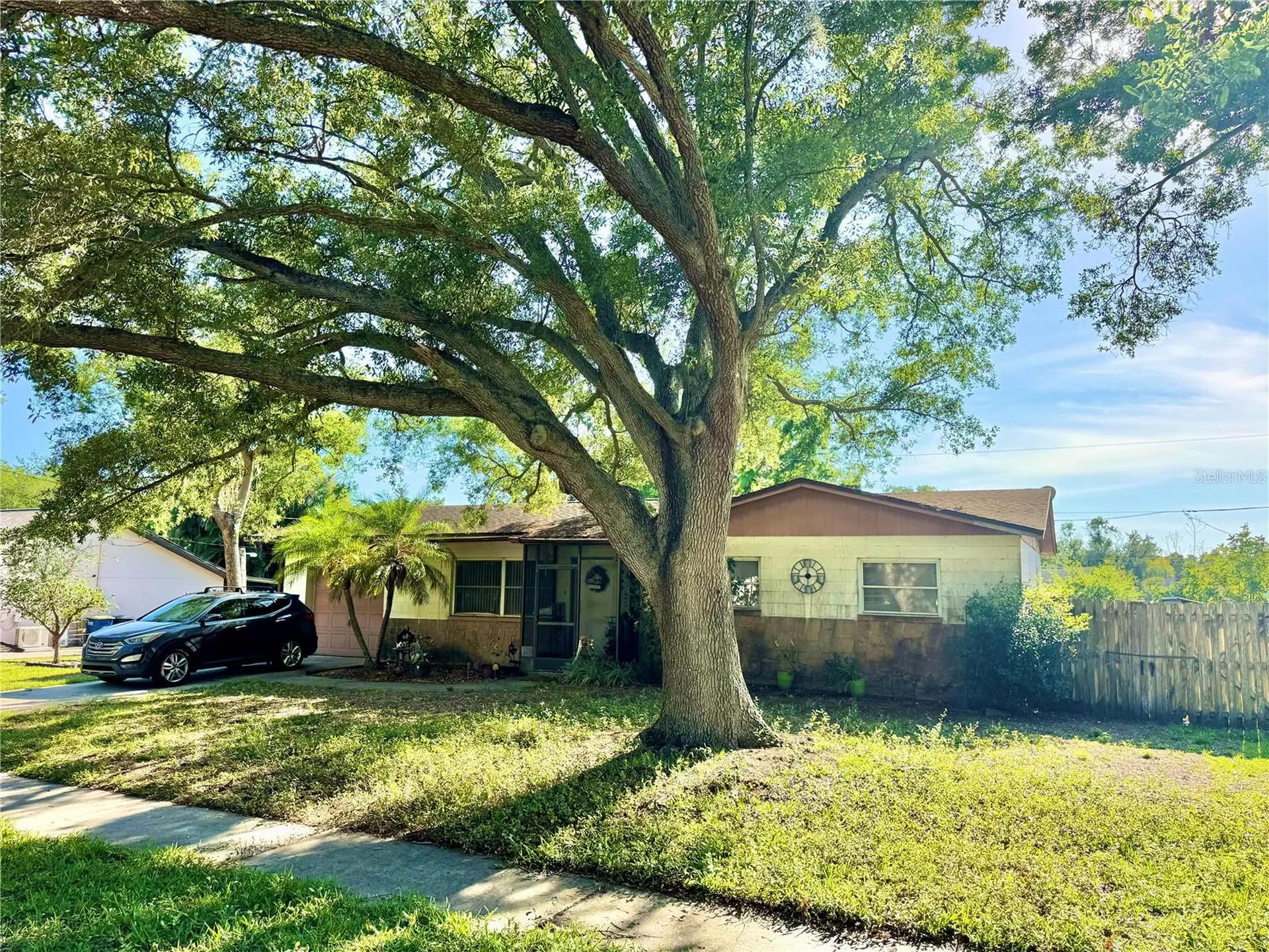 1406 Pineapple Lane Clearwater FL 33759