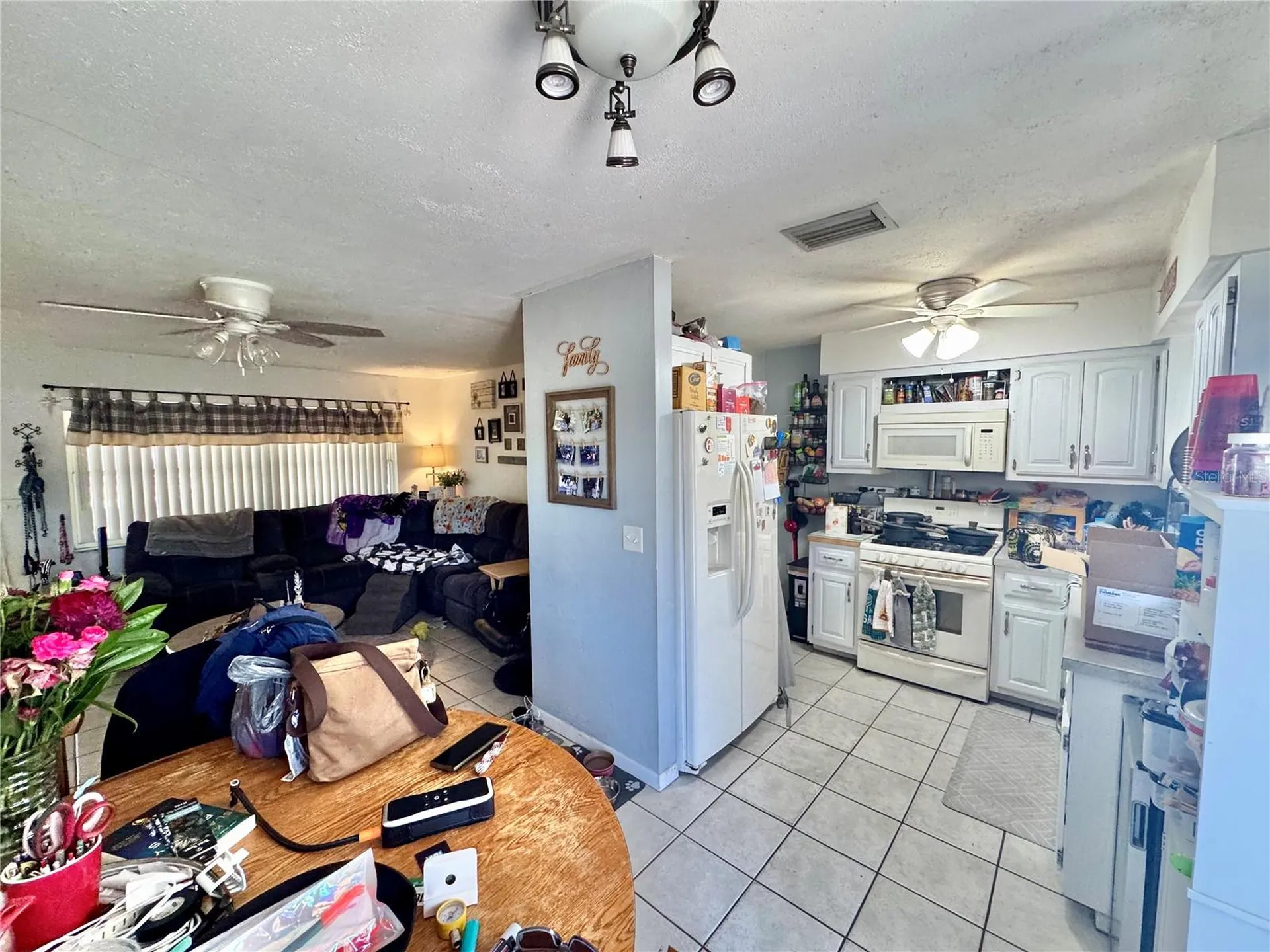 1406 Pineapple Lane Clearwater FL 33759