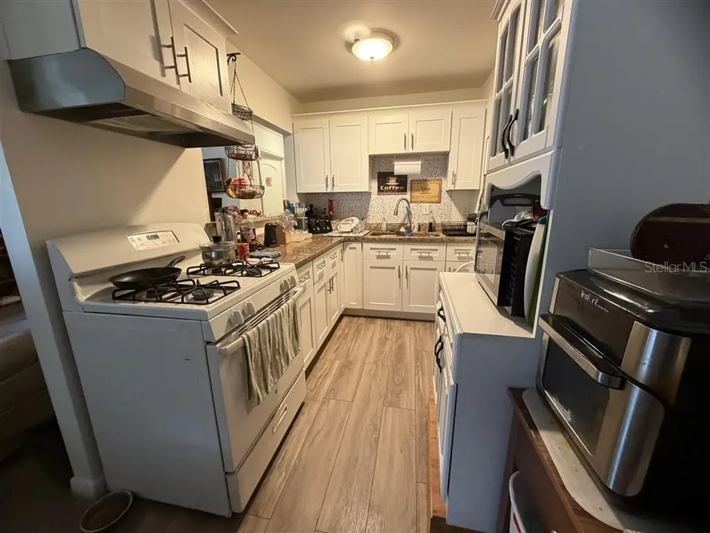 209 Palm Place Sanford FL 32773