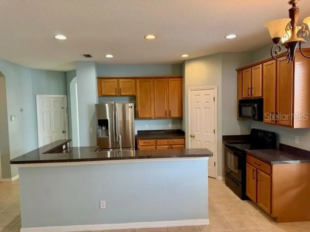 1841 Lakelet Loop Oviedo FL 32765