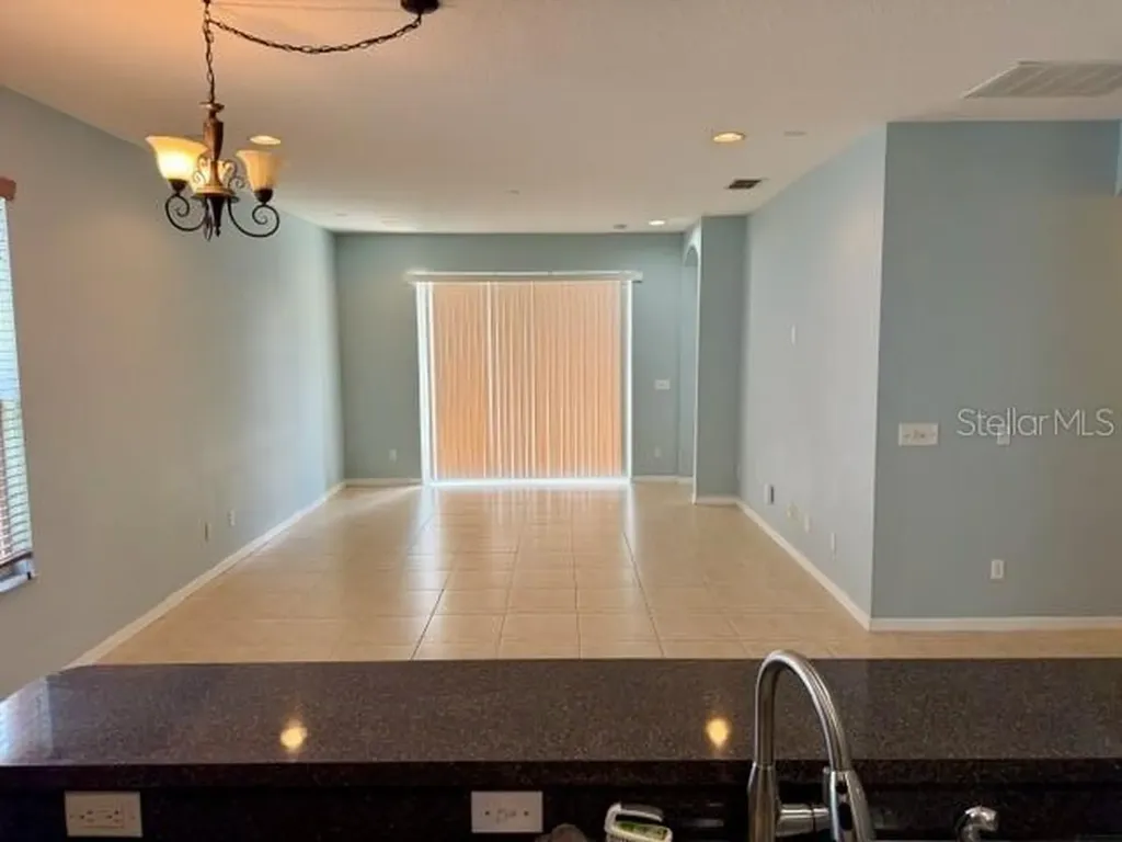 1841 Lakelet Loop Oviedo FL 32765