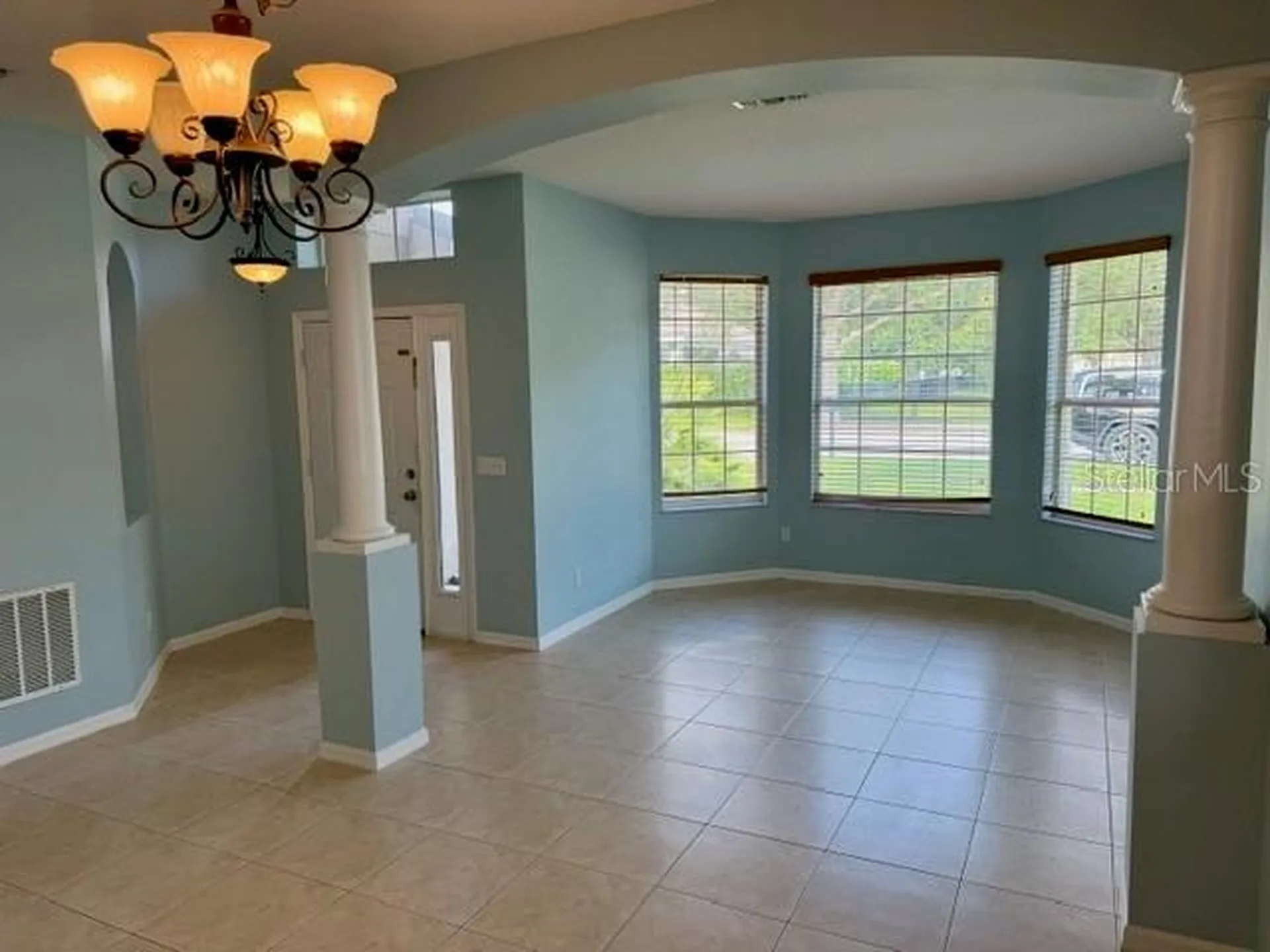1841 Lakelet Loop Oviedo FL 32765