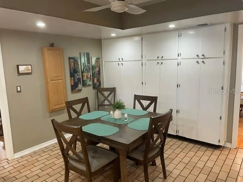 130 Springwood Trail Altamonte Springs FL 32714