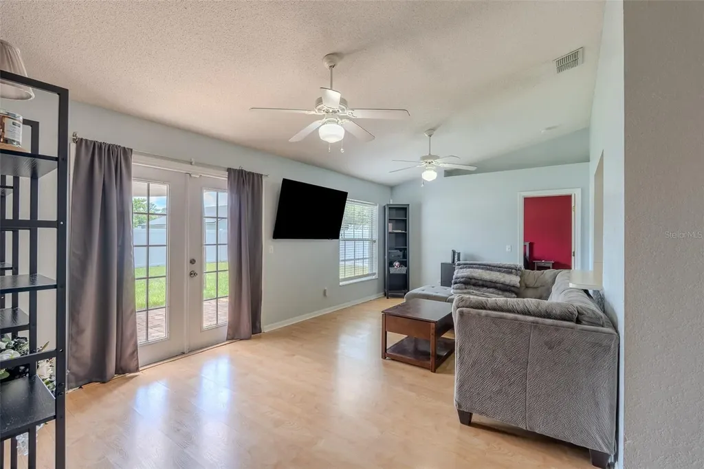 145 Eagle Point Boulevard Auburndale FL 33823