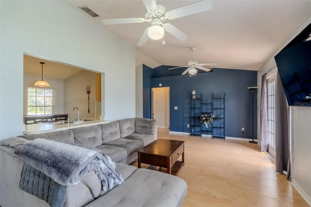 145 Eagle Point Boulevard Auburndale FL 33823