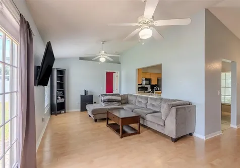 145 Eagle Point Boulevard Auburndale FL 33823