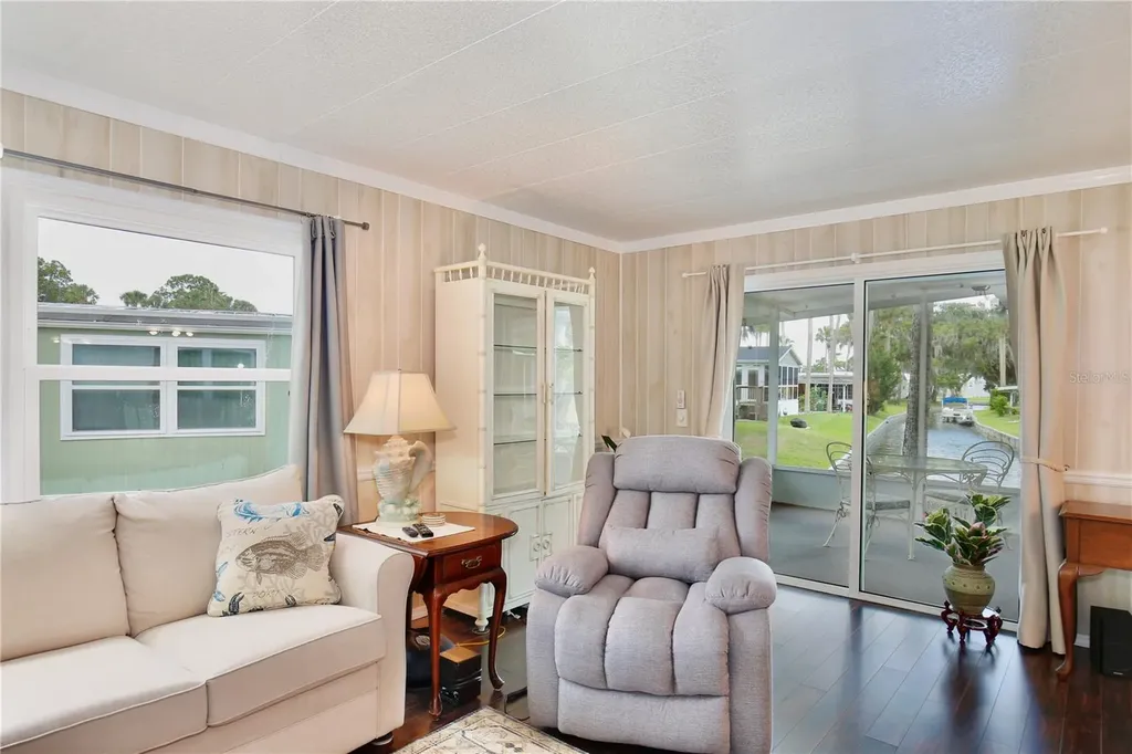 105 Canal View Eustis FL 32726