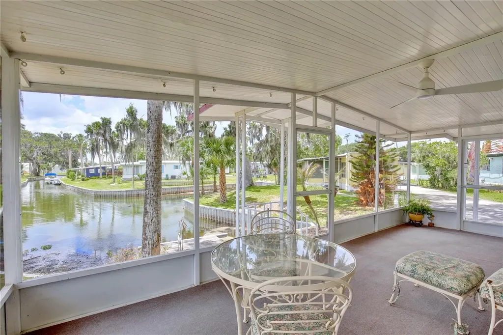 105 Canal View Eustis FL 32726