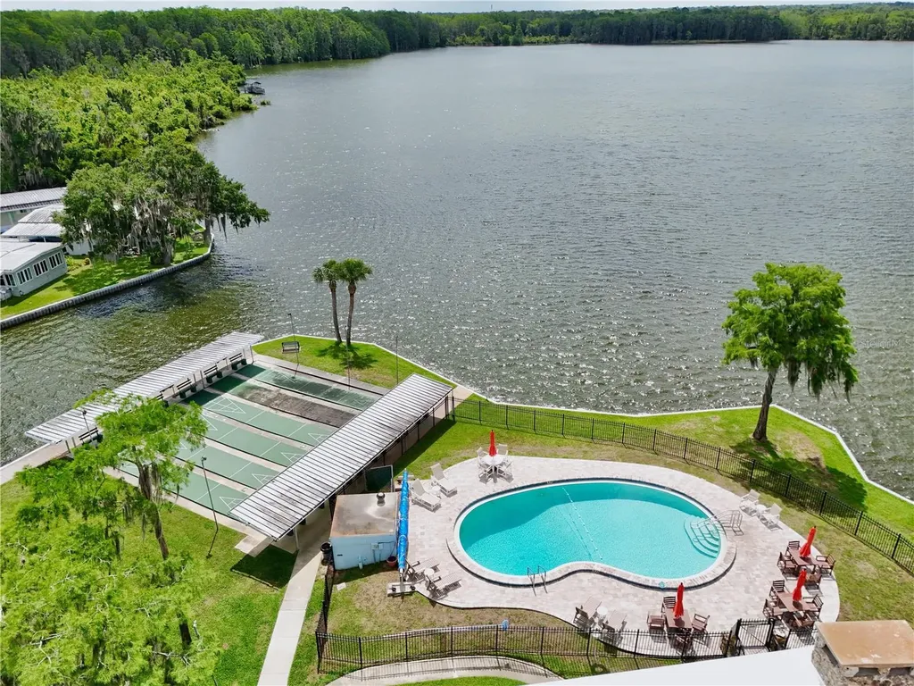 105 Canal View Eustis FL 32726