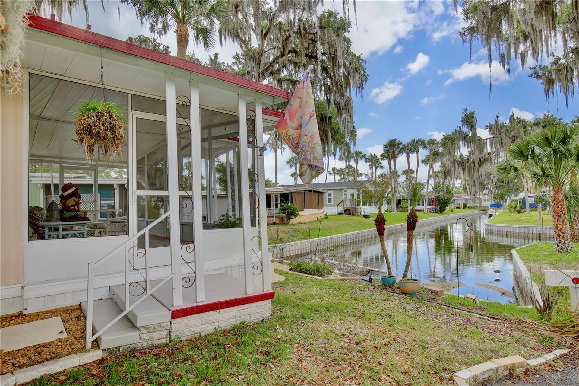 105 Canal View Eustis FL 32726