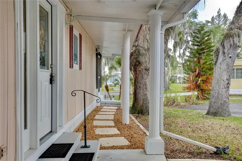 105 Canal View Eustis FL 32726