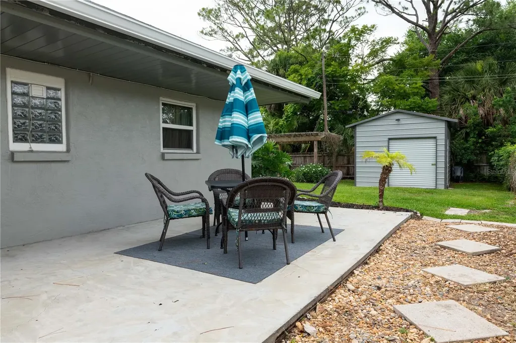 2215 Garfield Drive South Daytona FL 32119