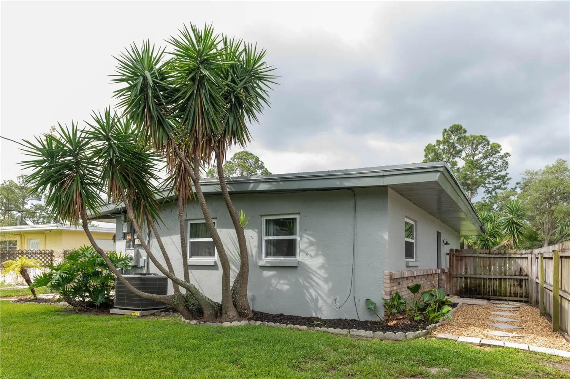 2215 Garfield Drive South Daytona FL 32119