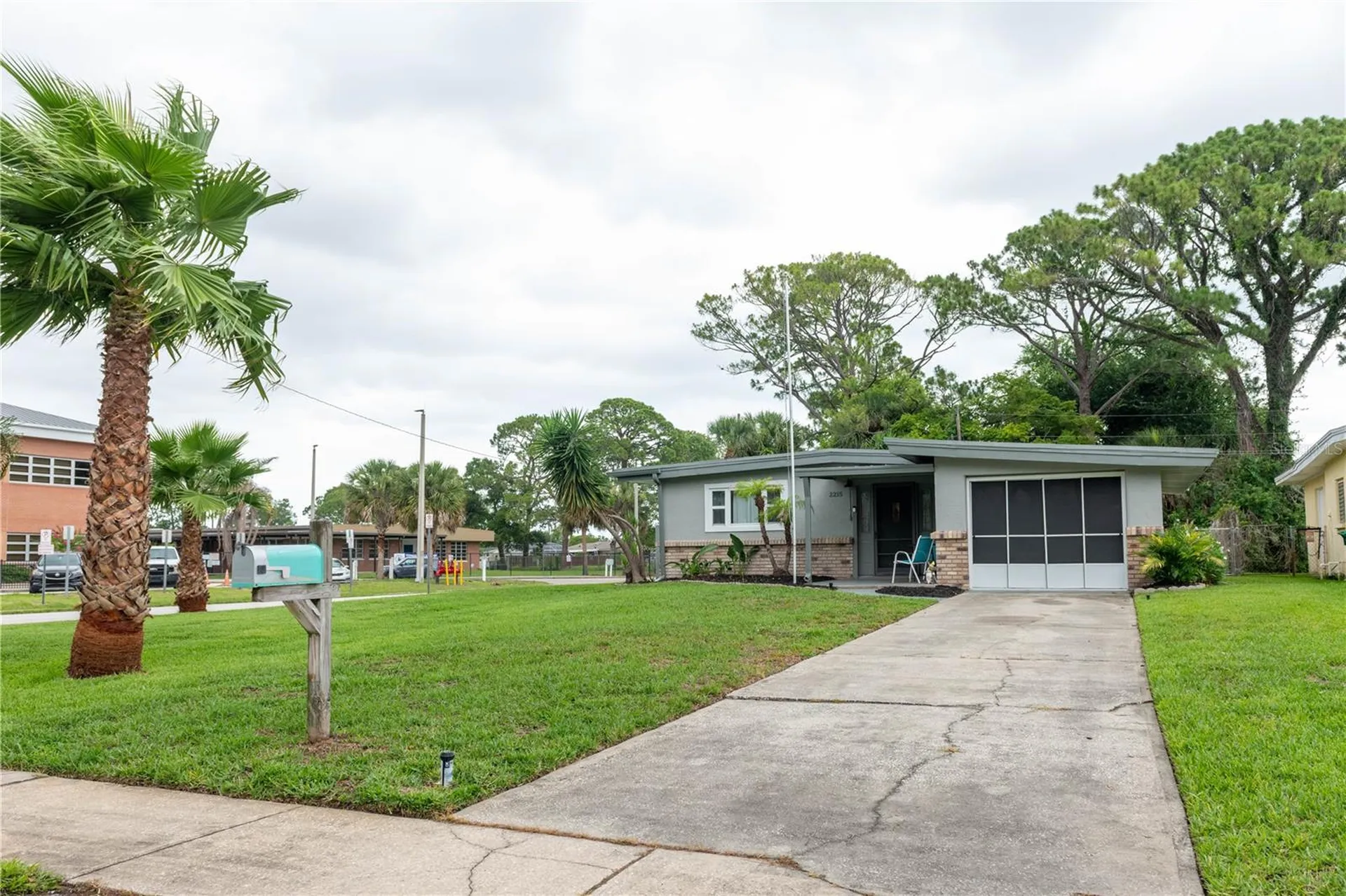 2215 Garfield Drive South Daytona FL 32119